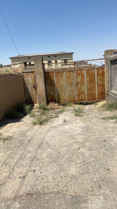 Uchastka sotiladi Narhini tepasida gaplashamiz