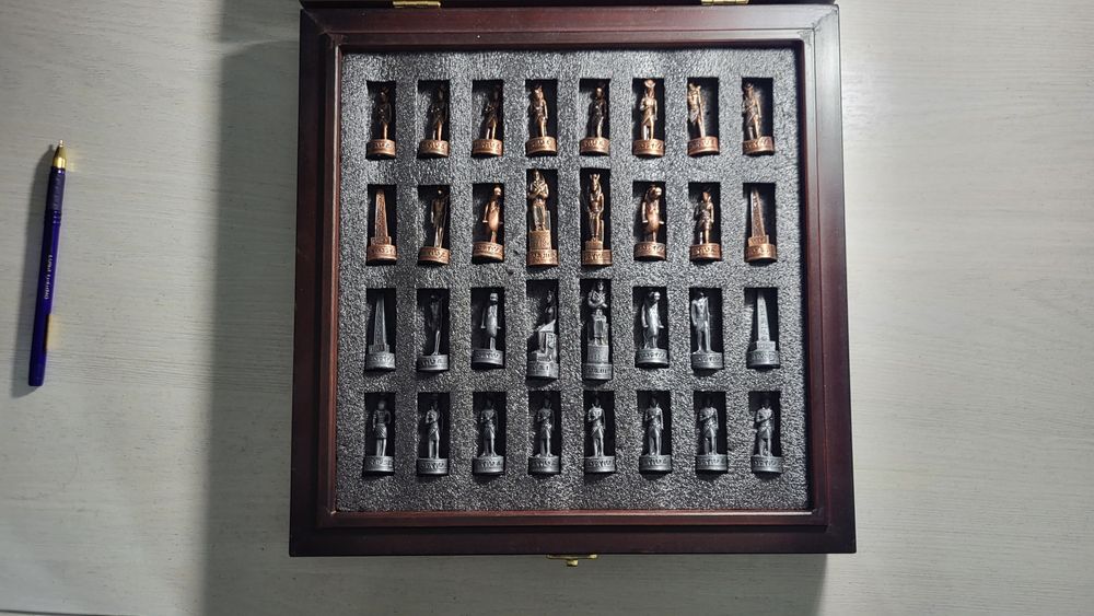 Продам Египетские шахматы