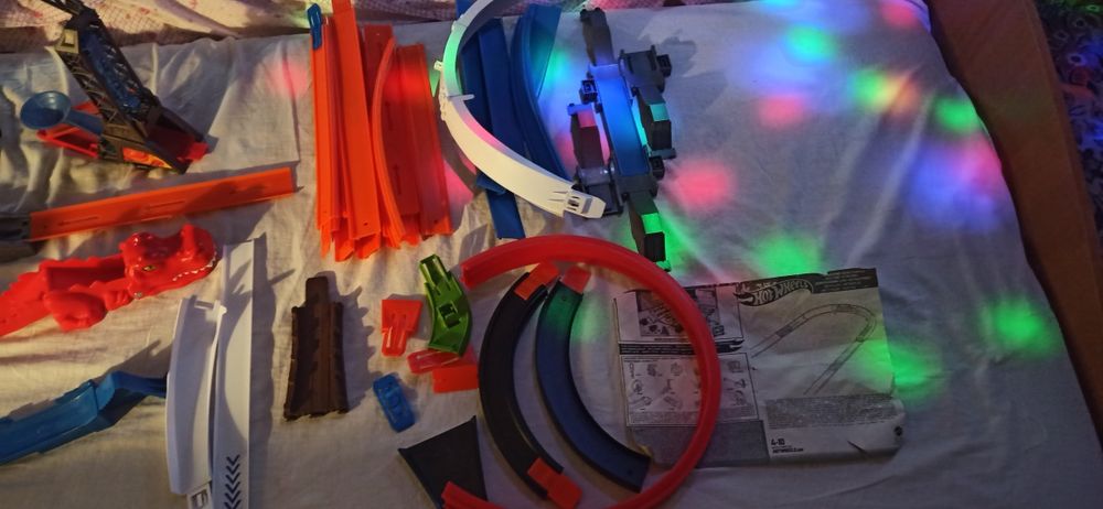 Писти Hot Wheels