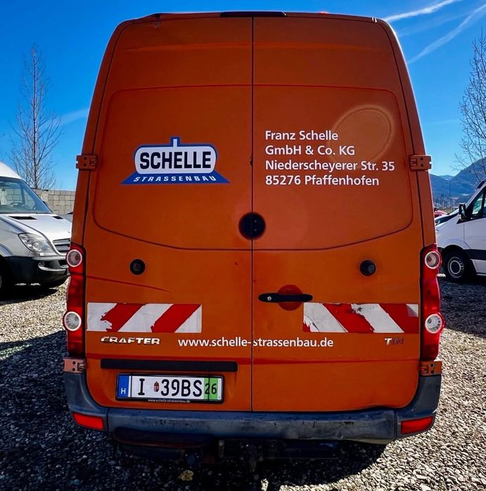 Vw crafter 2013 / 2,0 tdi / clima /3,5 tone pe carlig