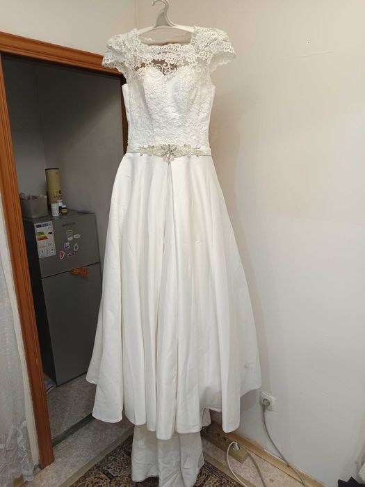 Свадебные платья