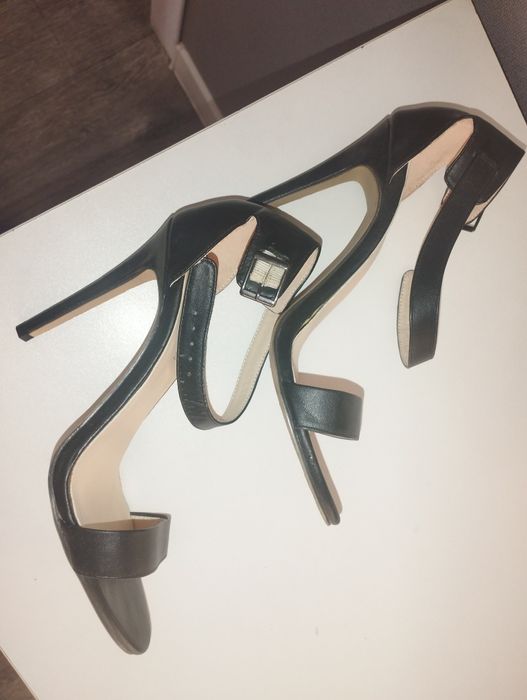 Шикарные платье и туфли