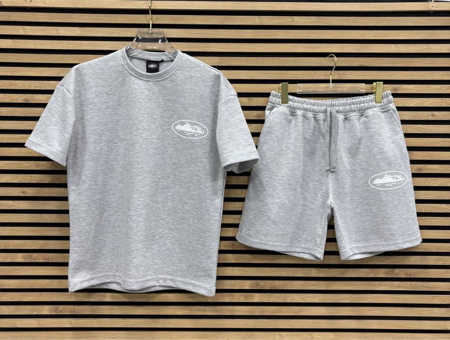 Ново! Corteiz / Essentials / Syna World / Denim Tears / Nike Tech Fleece / Sp5der / Stussy / Trapstar Летни Екипи Комплекти