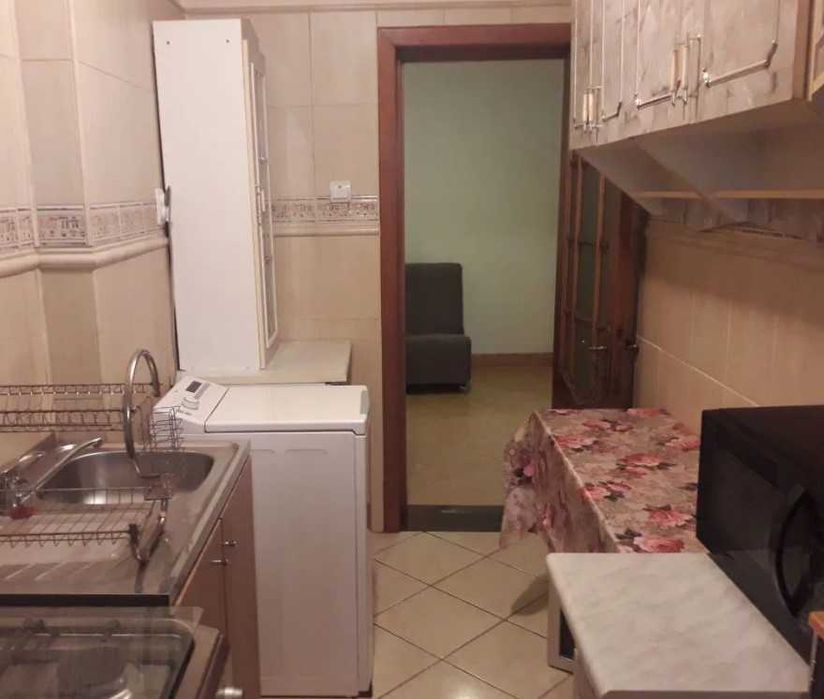 Дава се под наем Тристаен апартамент в Пловдив, Център - 90 кв.м за 331.5 € - Снимка #4