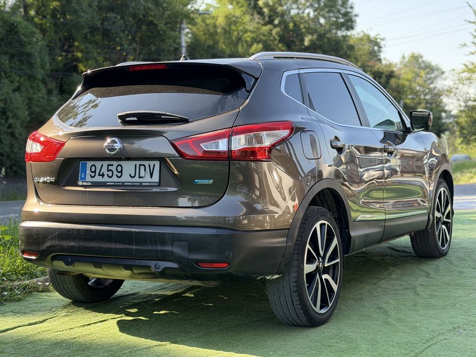 Nissan Qashqai 2016 si in Rate