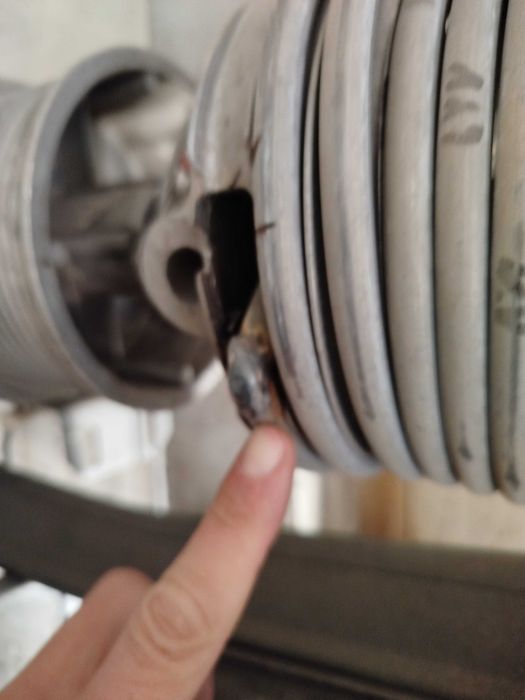 Întreținere, reparații uși de garaj, secționale și automatizări porți