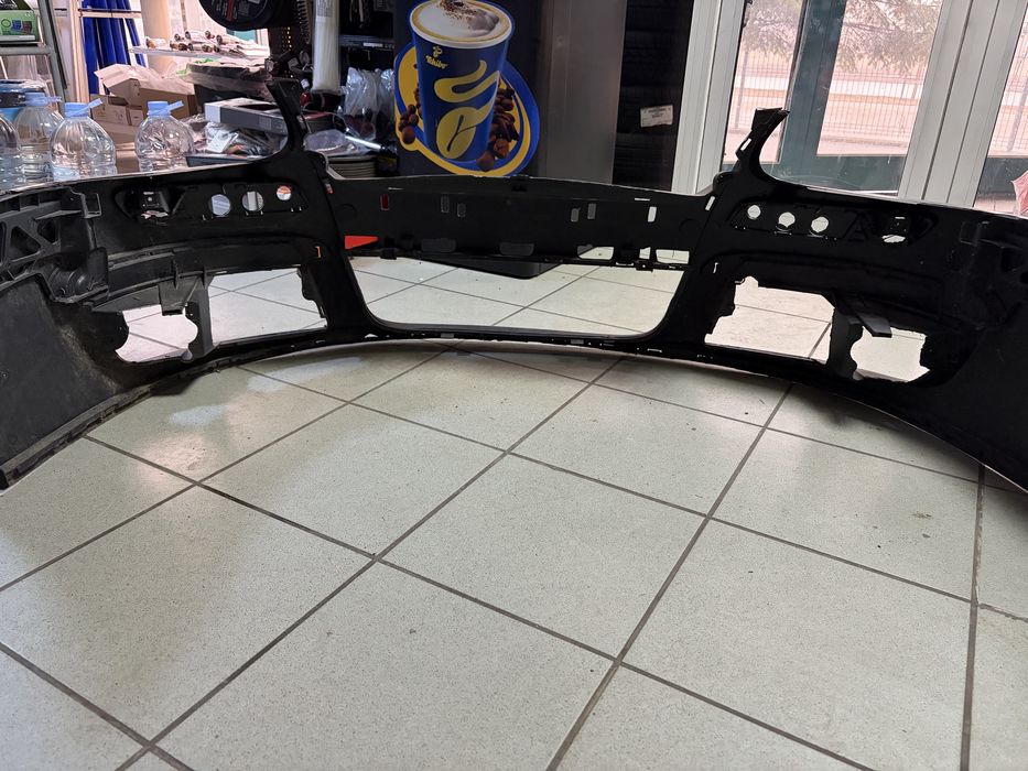 Spoiler/bara fata VW Jetta