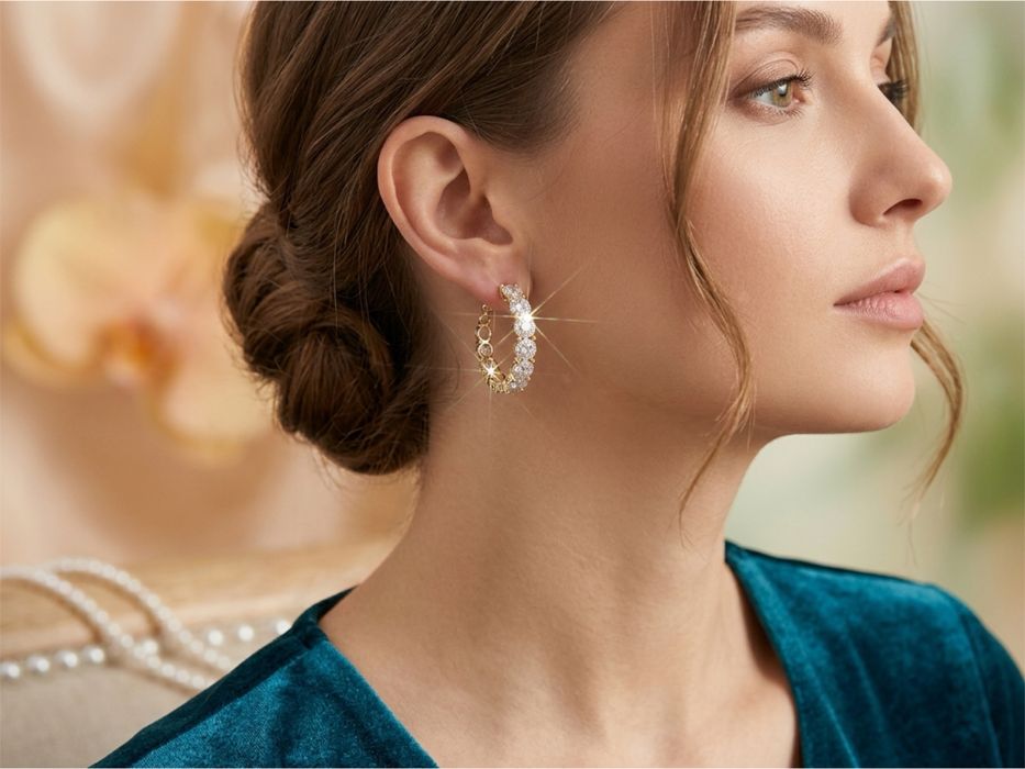 золотые серьги–кольца с бриллиантами более 2,5 карат