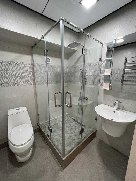 Аренда Шота - Руставелли 3 ком срочно