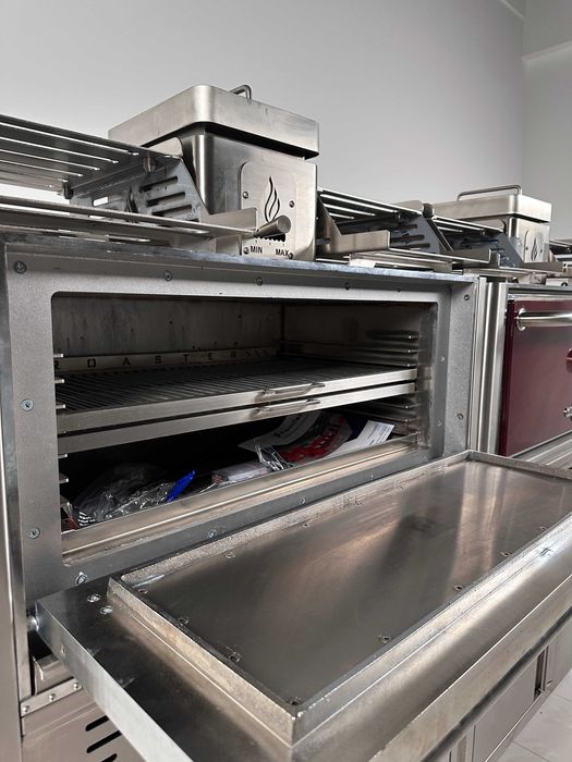 Josper / Roaster 74-Cuptor carbune profesional;Cuptor pe carbuni fonta