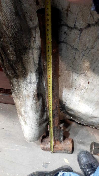 Продам кувалду железную