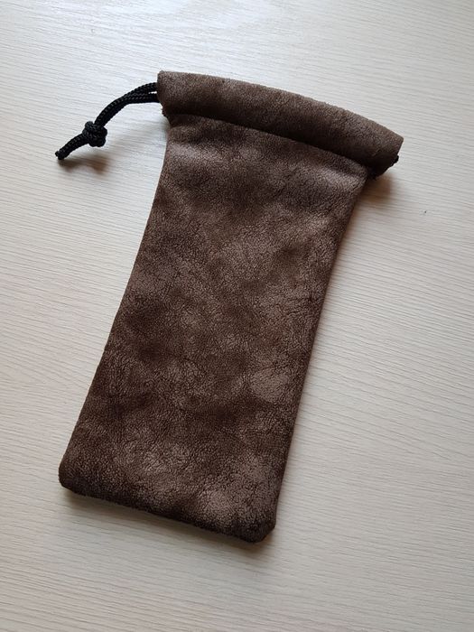 Футляр для очков и чехол для телефона