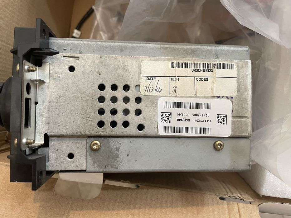 Магнитола штатная