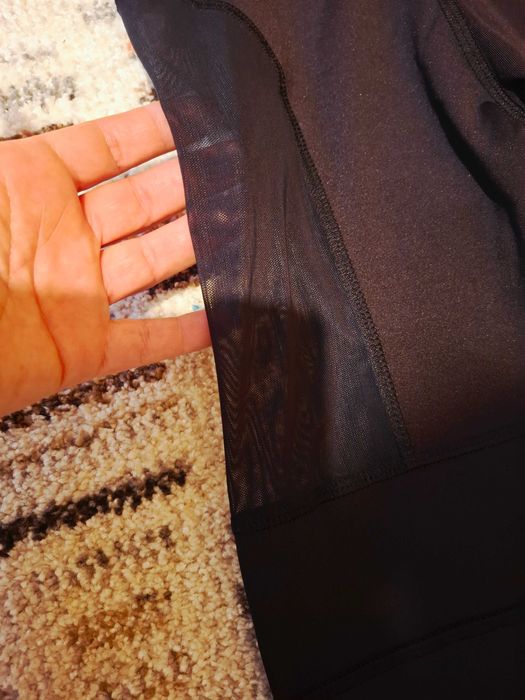 Цял дамски фитнес екип