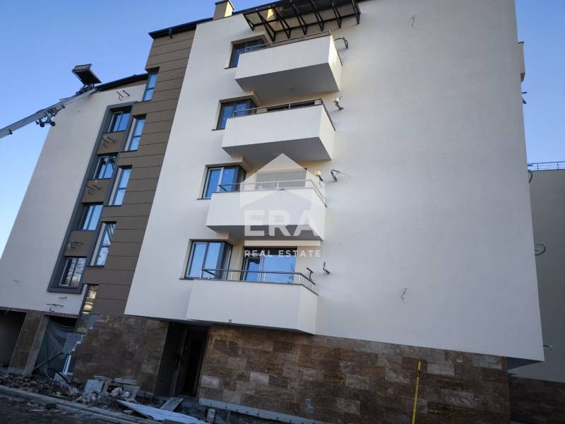 Продава се Двустаен апартамент в Хасково, Куба - 74 кв.м за 920 €/кв.м - Снимка #5