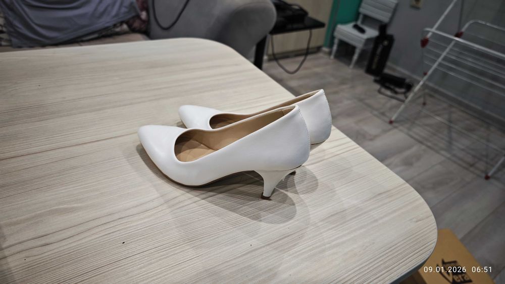 Подарявам сватбена/булченска рокля