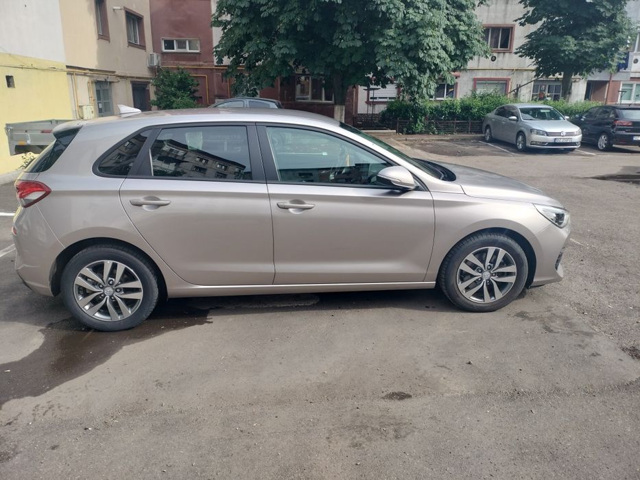 HYUNDAI i30 2019 — imagine 4