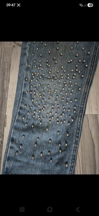 Blugi cu pietricele talie înaltă