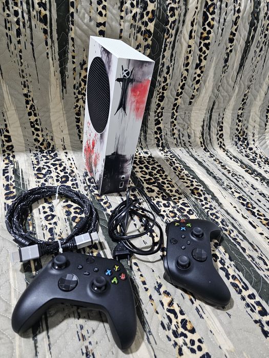 Xbox seria s  2 x controller