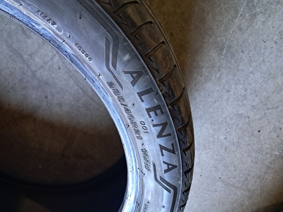 Anvelope second vara 285 40 R21 Bridgestone