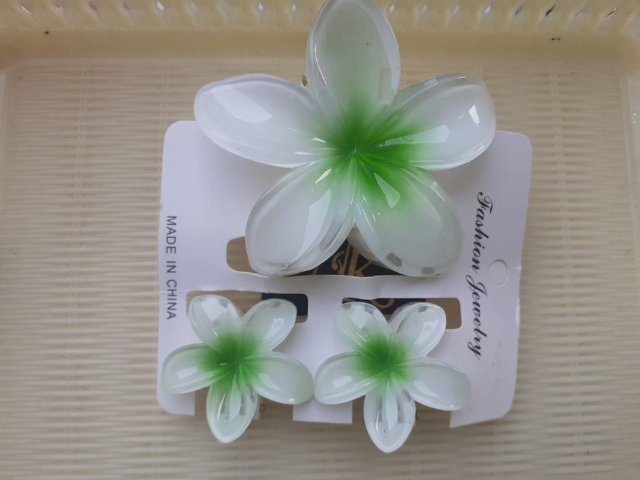 Zakolka, ayollar soch tõğnoğichi donaga va ulgurchi savdoga (optomga)