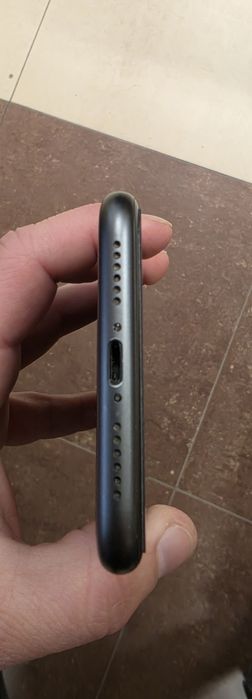 Iphone 11 64GB в добро състояние