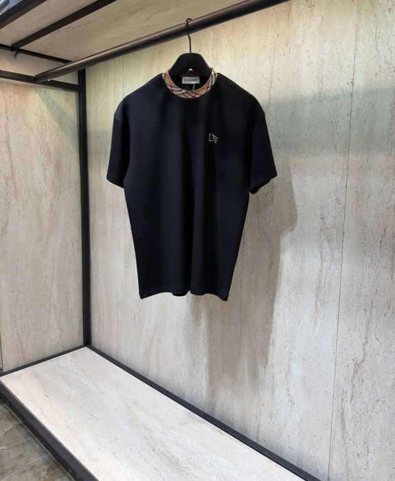 Продавам тениски топ модели и качектво