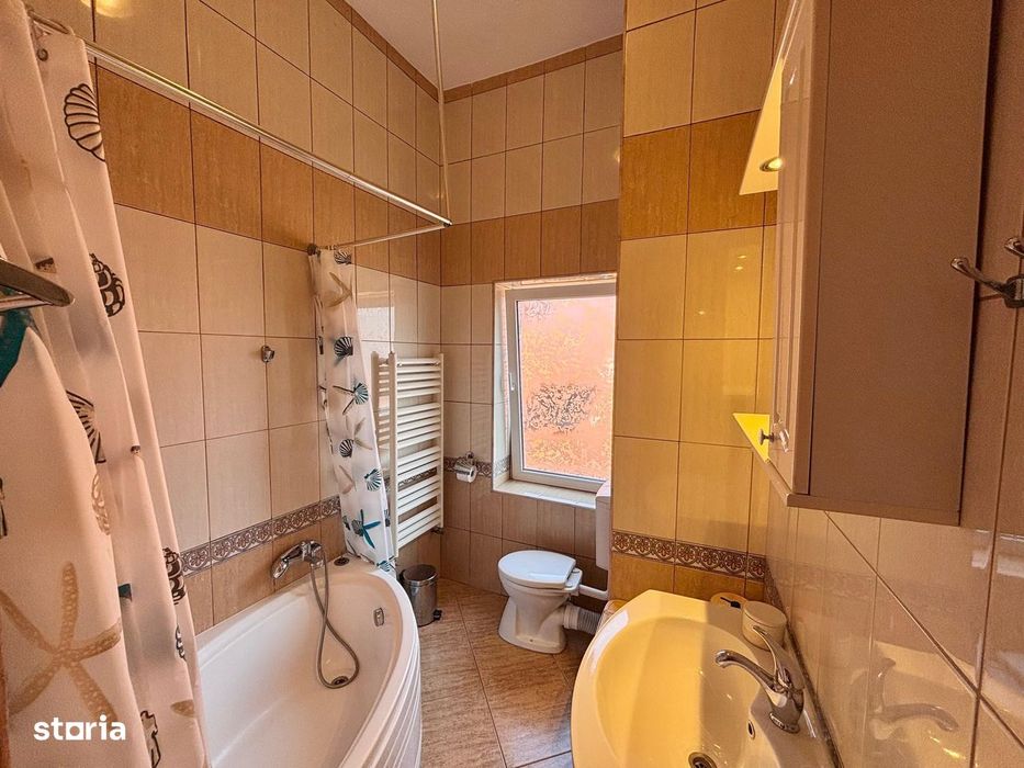 Apartament cu 3 camere de închiriat | Primaverii
