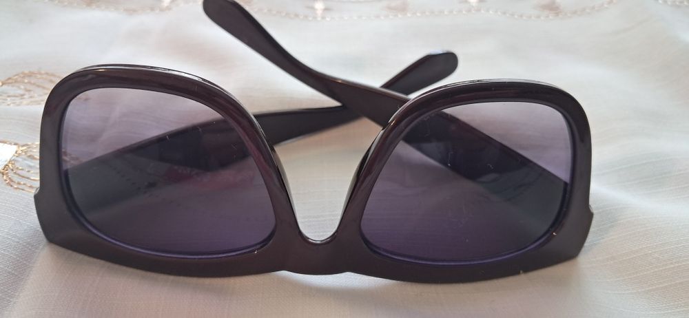 Слънчеви дамски очила