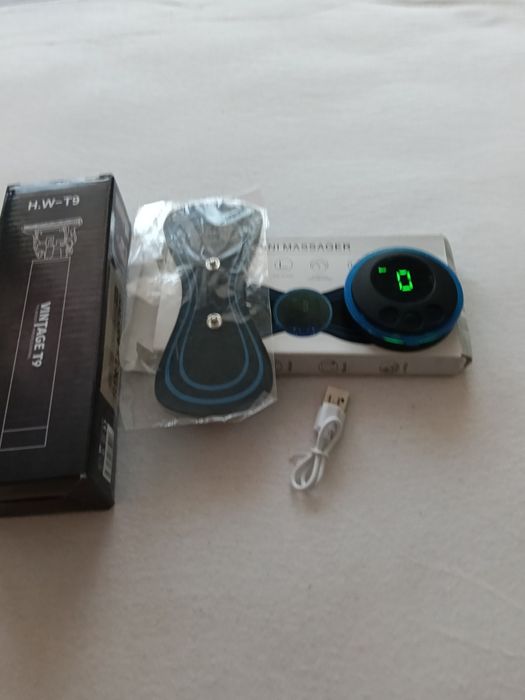 Aparat de ras nou și tensiometru