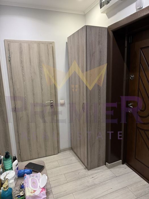 Продава се Четиристаен апартамент в Варна, Младост 1 - 98 кв.м за 2347 €/кв.м - Снимка #6