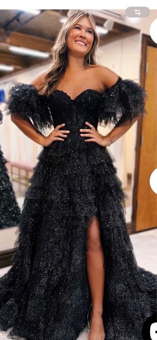 Абитуриентска рокля