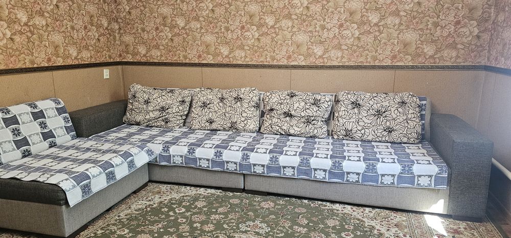 Мягкий мебель, диван