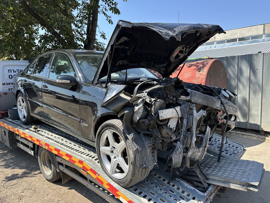 Mercedes E220CDI на части
