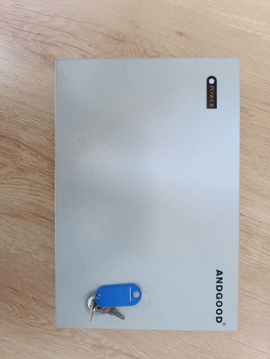 Блок питания для камер видеонаблюдения