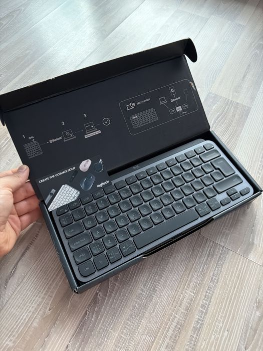 Logi MX keys mini windows si macOS