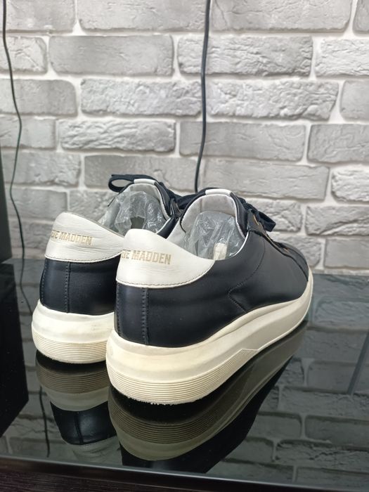 Кожаные кроссы Steve Madden