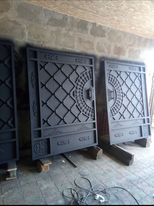 Ворота. Откатные. Распашные. Иван