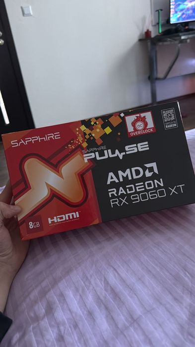 Sapphire Pulse AMD Radeon RX 9060 XT 8GB