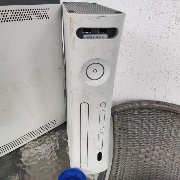 Продават се заедно цената е за всички