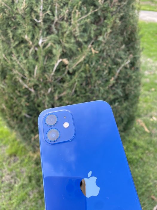 Iphone 12         .