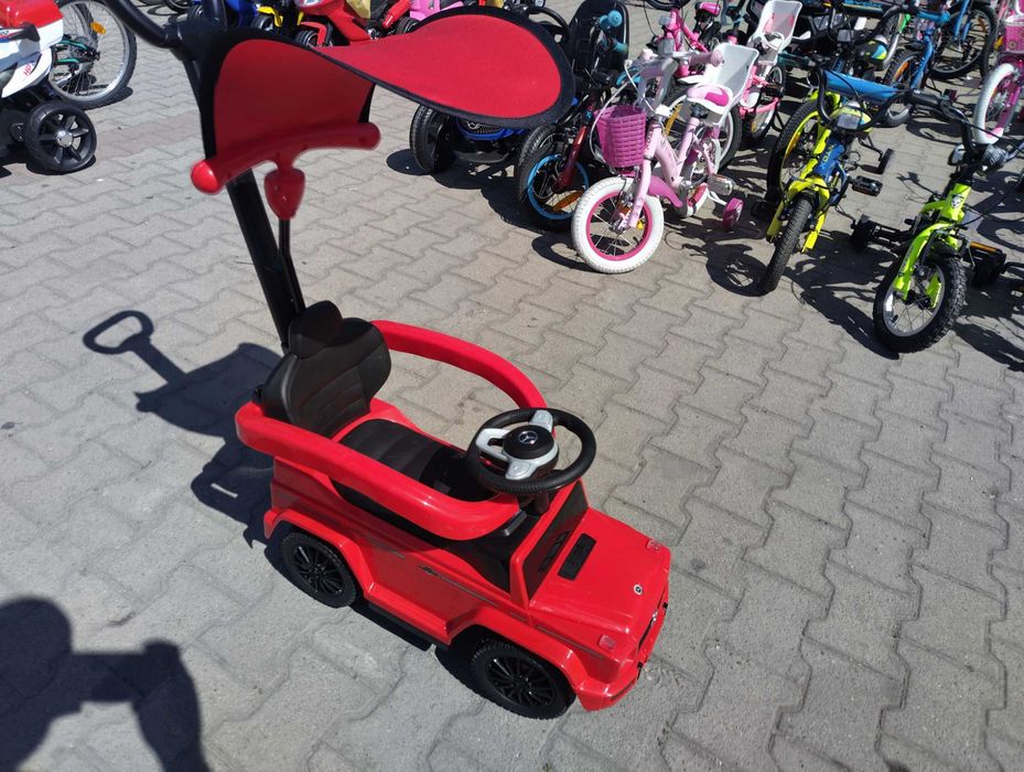 MERCEDES Кола за яздене с дръжка и сенник Mercedes-benz G350d червен