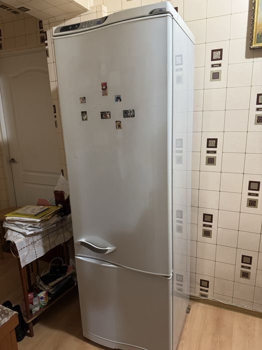 Продам холодильник Атлант