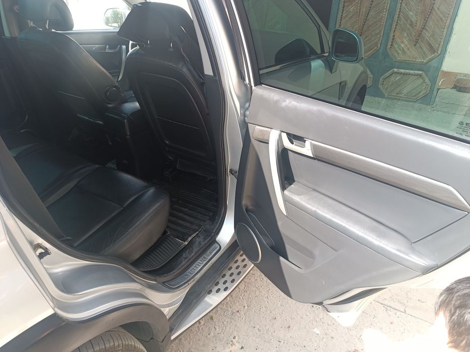 Srochno sotiladi Captiva 1 avtomat