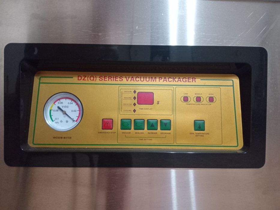 Продаётся промышленный вакууматор