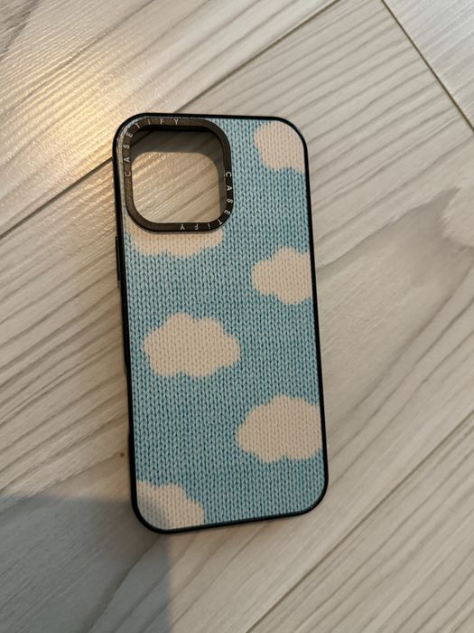 Чехлы для iPhone 16 Pro Max — отличное состояние