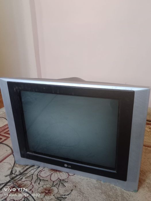 Телевизор б/у сатылады Lg. жане samsung