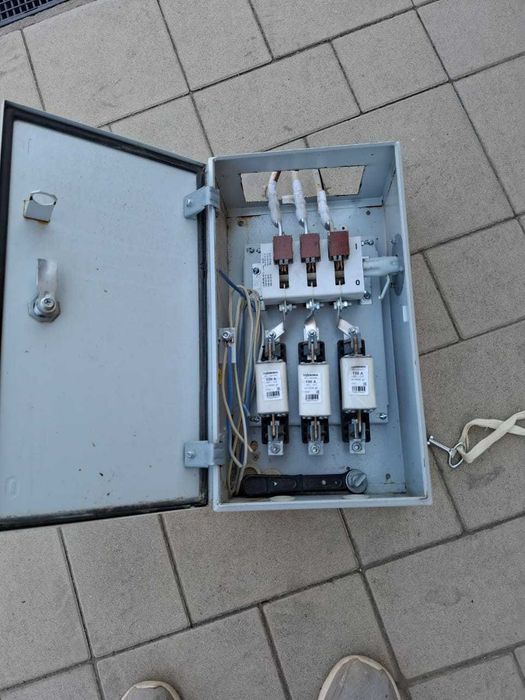 Продам рубильник 100 ампер на 380в