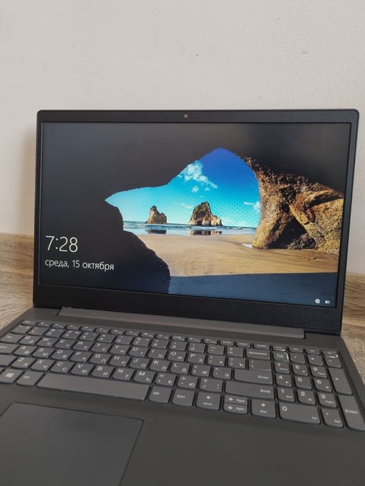 Lenovo 82C3 sotiladi