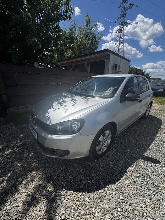Volkswagen Golf VI 2012 - 1.6TDI 105CP - Euro 5 + Cadou un plin!